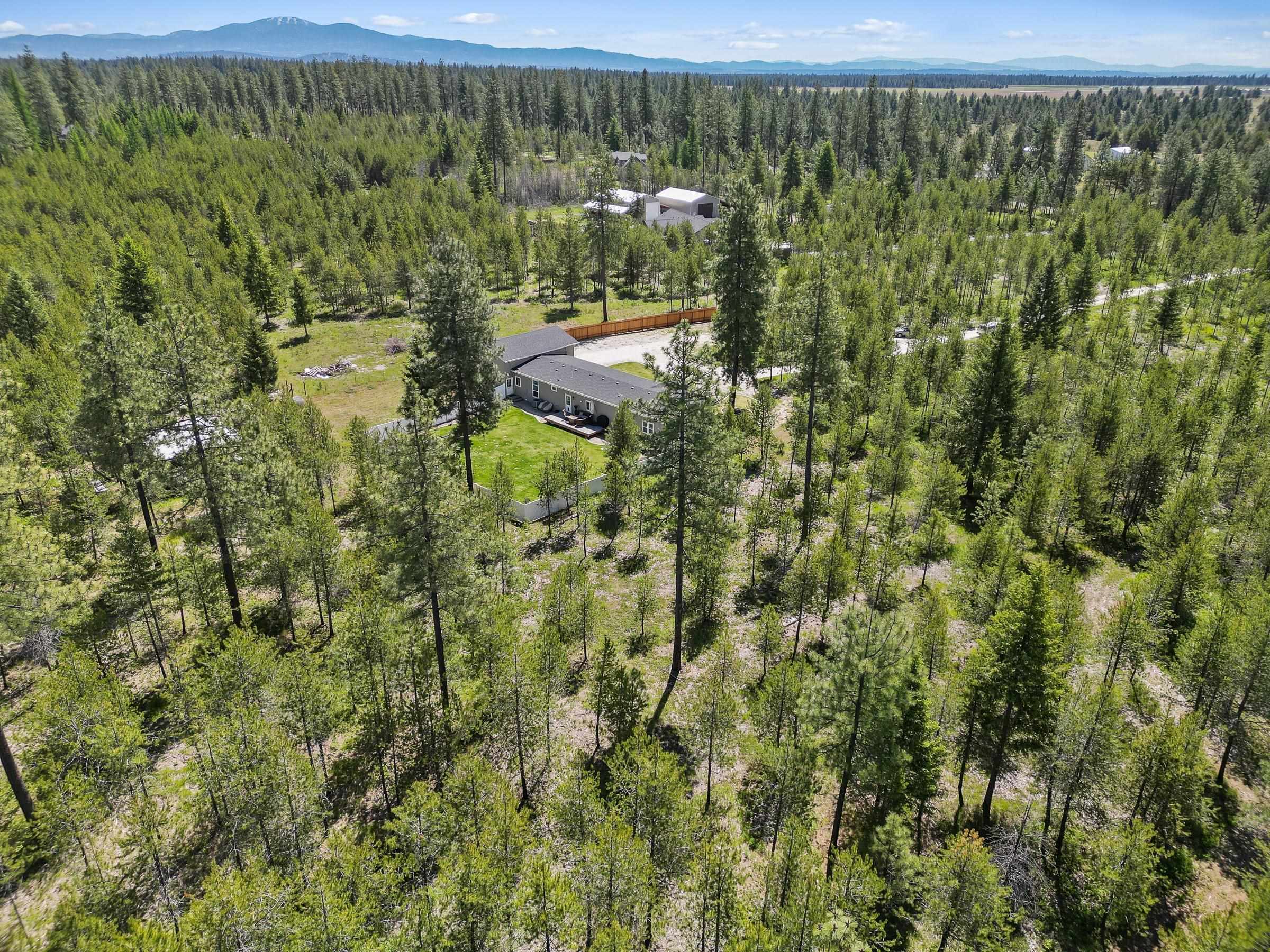 1906 West Montgomery Road Deer Park, WA 99006 - Photo 31 of 33