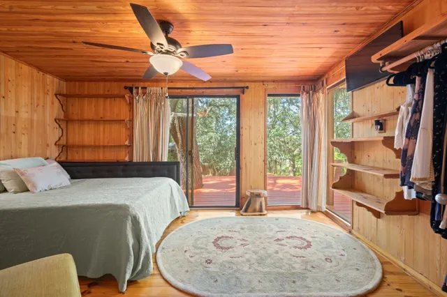 $145,000 | 219 North Cooper Lake Drive, Interlachen, FL 32148