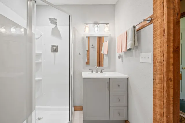 $145,000 | 219 North Cooper Lake Drive, Interlachen, FL 32148