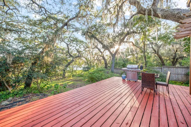 $145,000 | 219 North Cooper Lake Drive, Interlachen, FL 32148