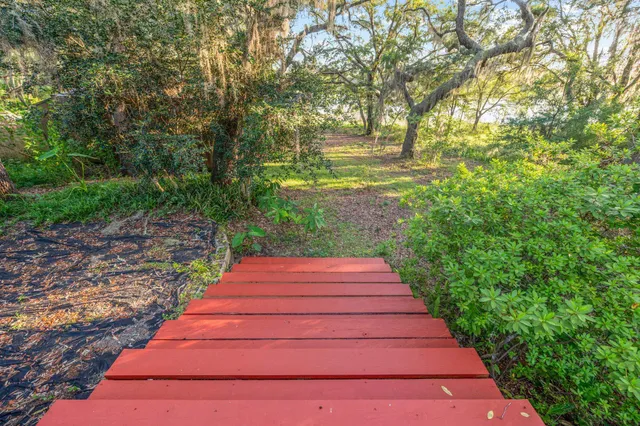 $145,000 | 219 North Cooper Lake Drive, Interlachen, FL 32148