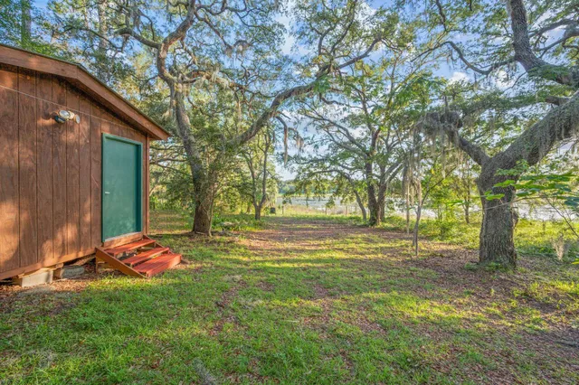 $145,000 | 219 North Cooper Lake Drive, Interlachen, FL 32148