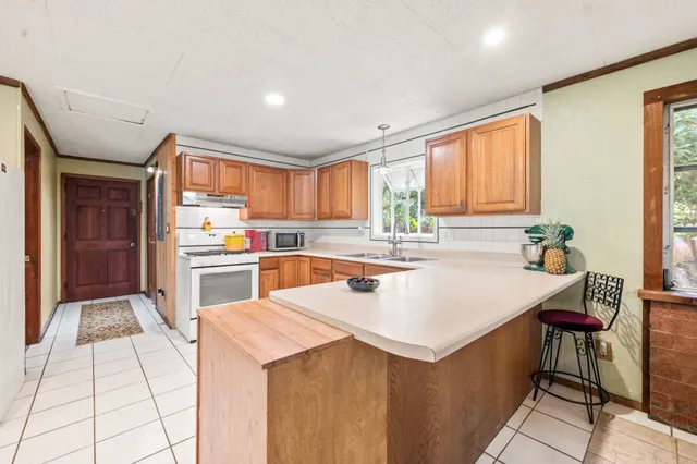 $145,000 | 219 North Cooper Lake Drive, Interlachen, FL 32148