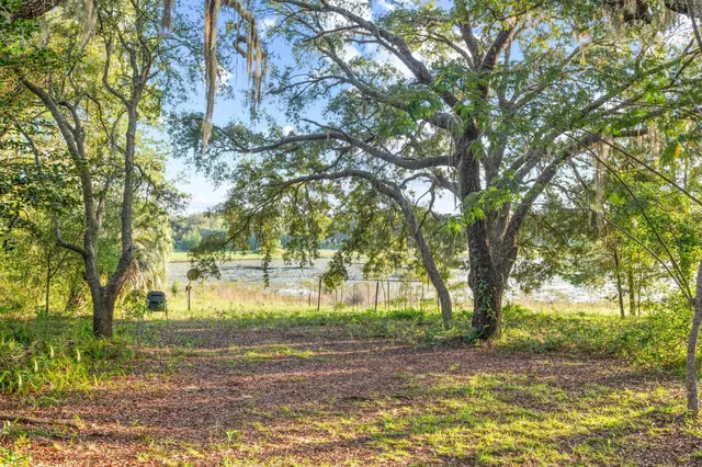 $145,000 | 219 North Cooper Lake Drive, Interlachen, FL 32148