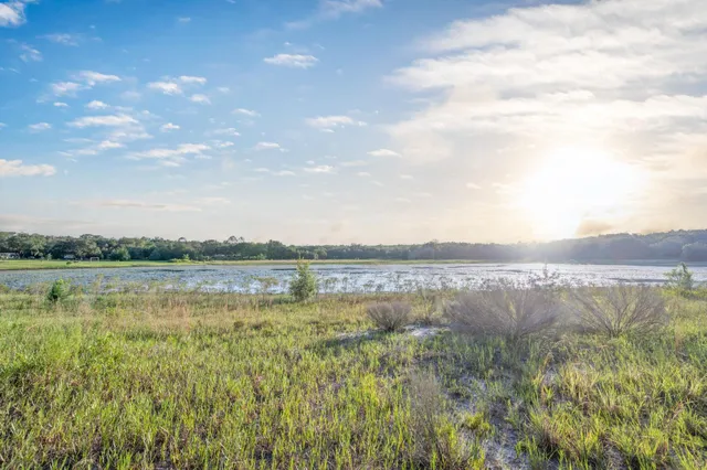 $145,000 | 219 North Cooper Lake Drive, Interlachen, FL 32148