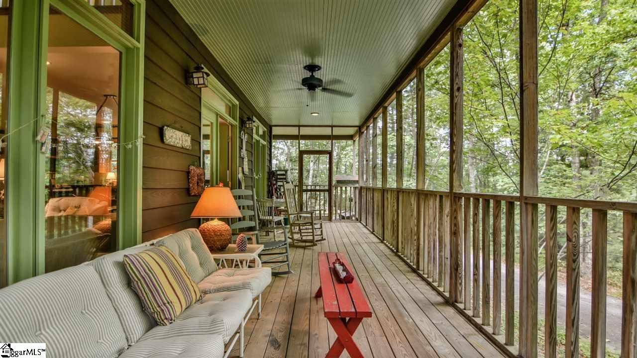 325 Rhododendron Cleveland, SC 29635 - Photo 4 of 19
