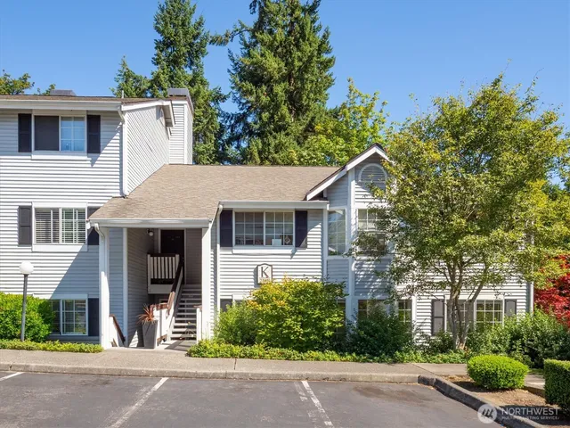 $425,000 | 23319 Cedar Way, Unit K105, Mountlake Terrace, WA 98043