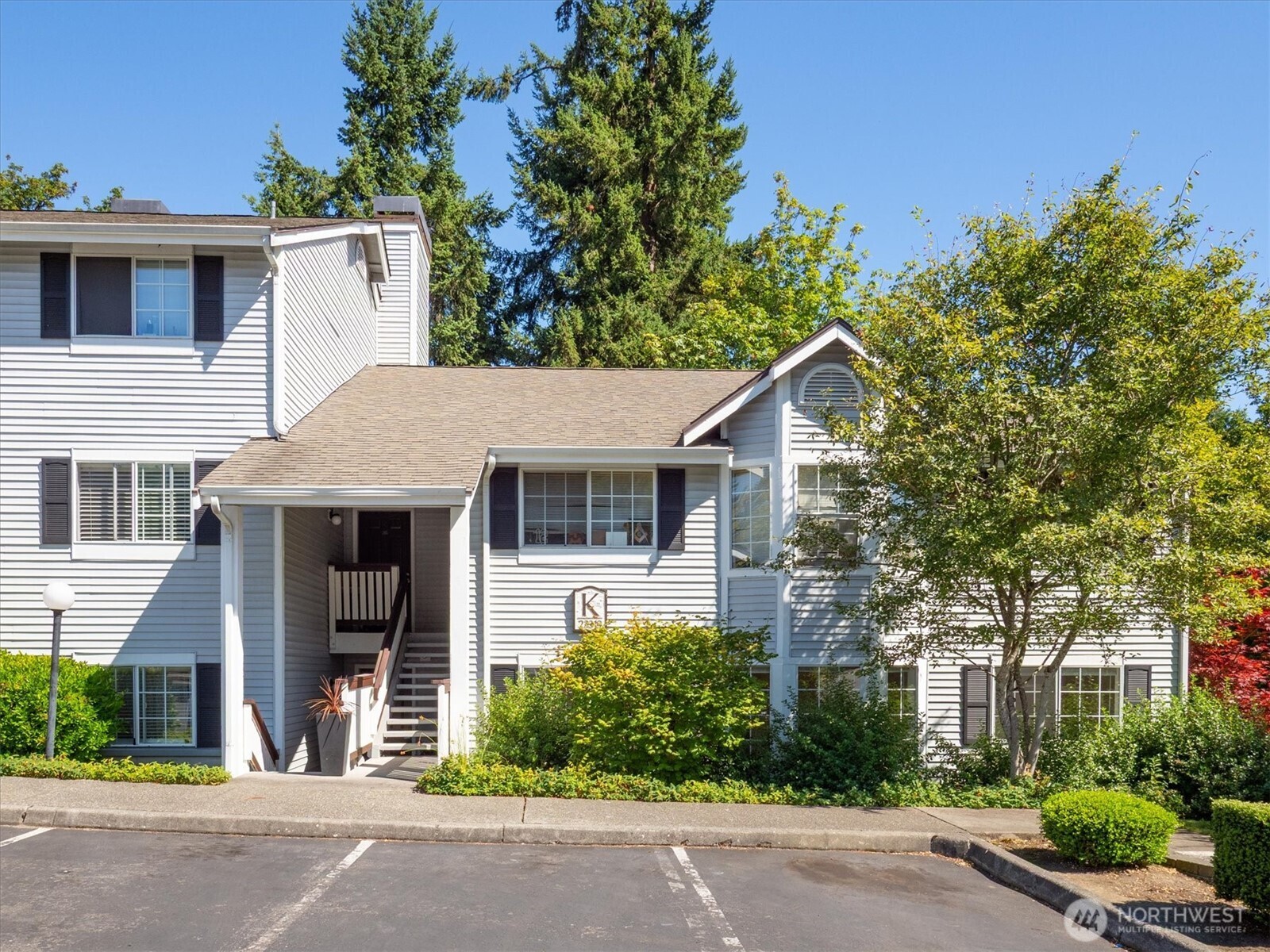 23319 Cedar Way, Unit K105 Mountlake Terrace, WA 98043 - Photo 1 of 28