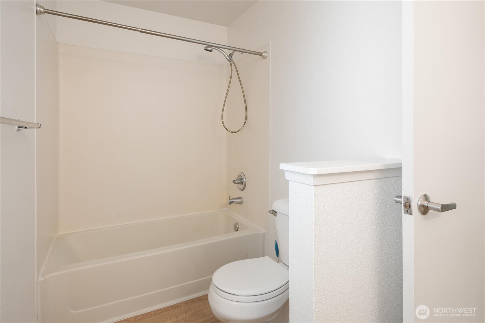 23319 Cedar Way, Unit K105 Mountlake Terrace, WA 98043 - Photo 16 of 28