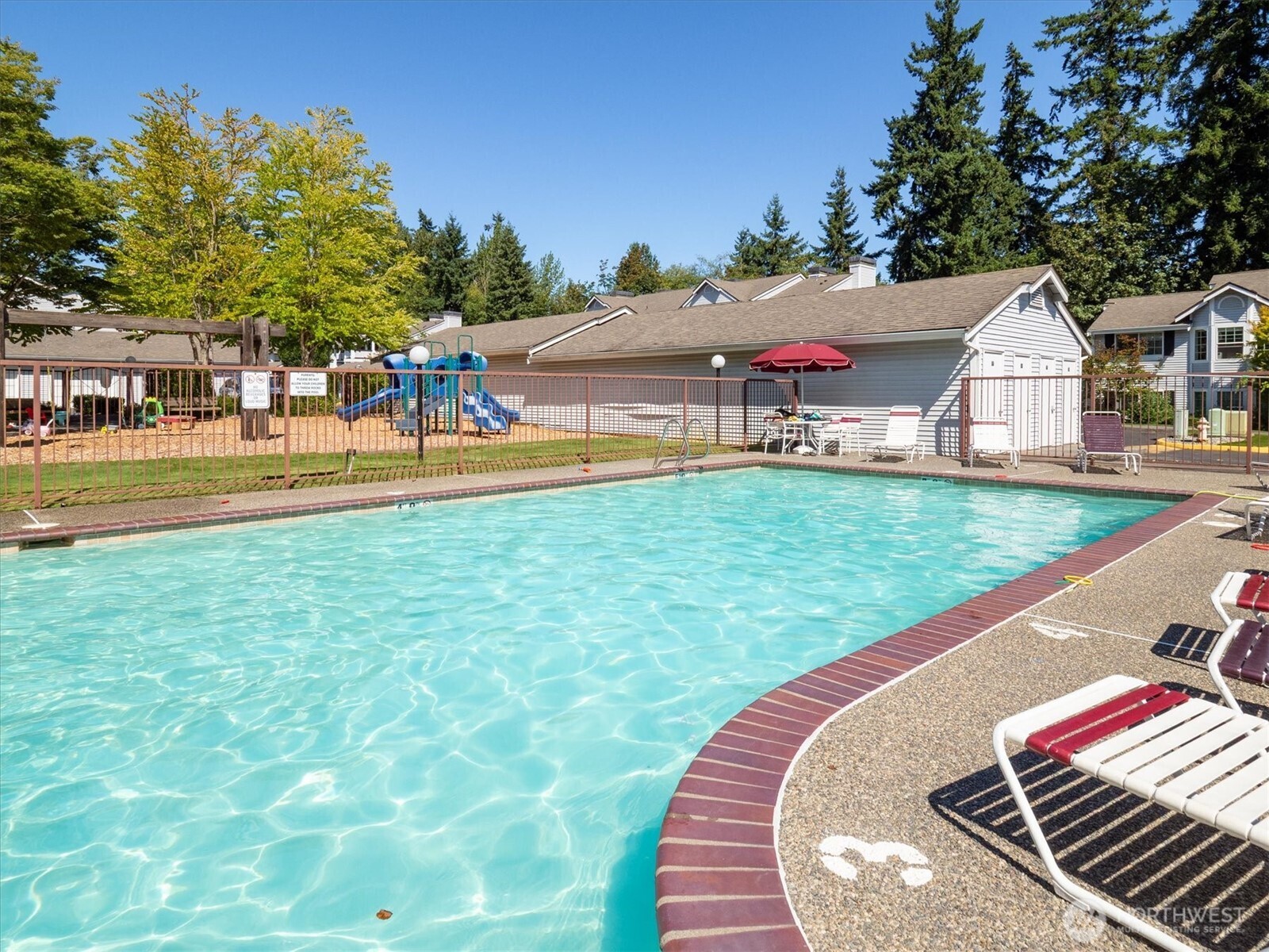 23319 Cedar Way, Unit K105 Mountlake Terrace, WA 98043 - Photo 24 of 28