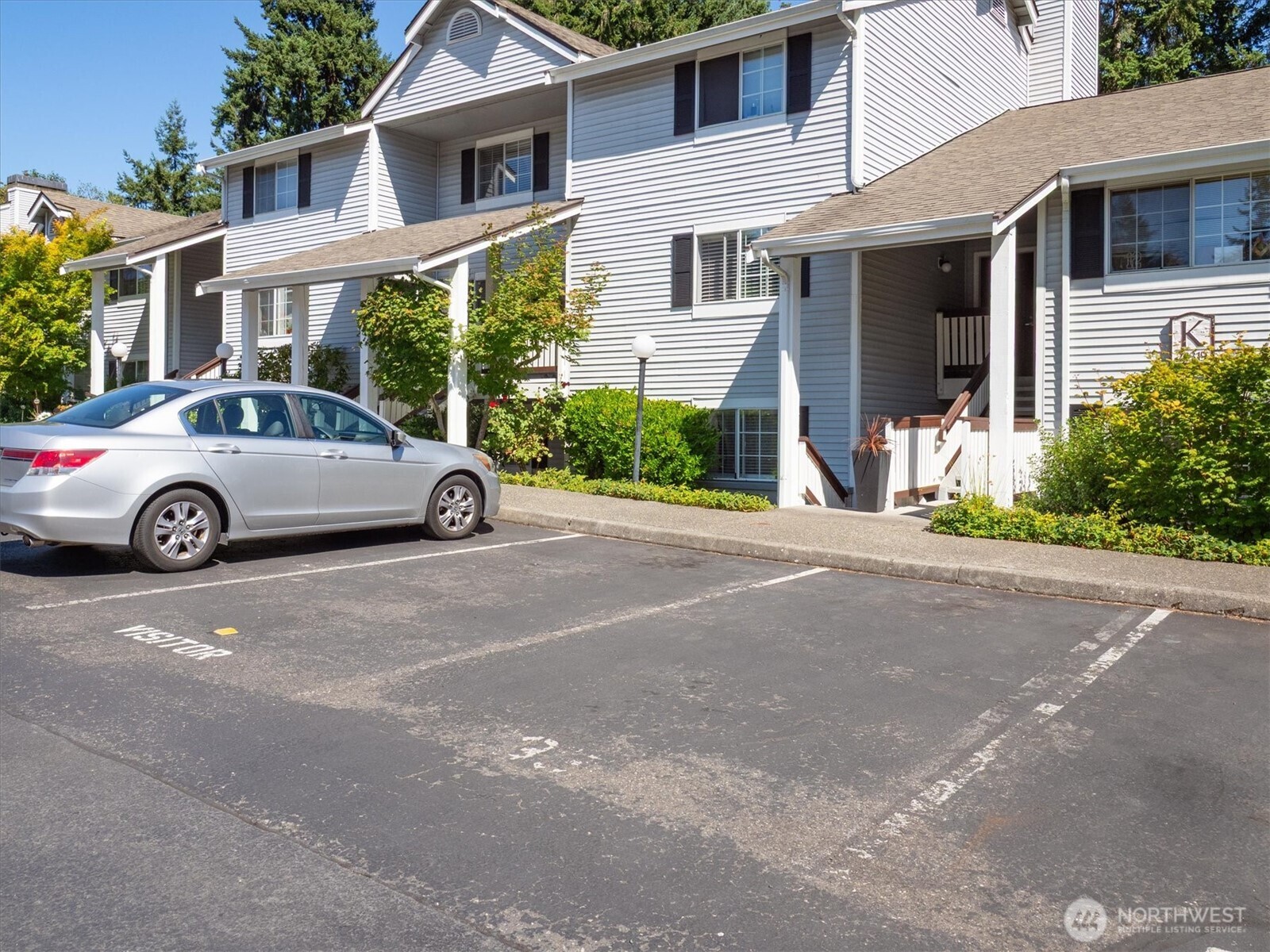 23319 Cedar Way, Unit K105 Mountlake Terrace, WA 98043 - Photo 27 of 28