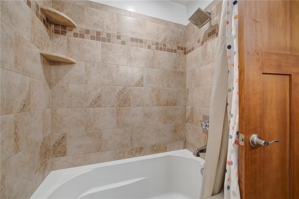 14 McElree Road Washington, PA 15301 - Photo 16 of 31 Gallery Image 16
