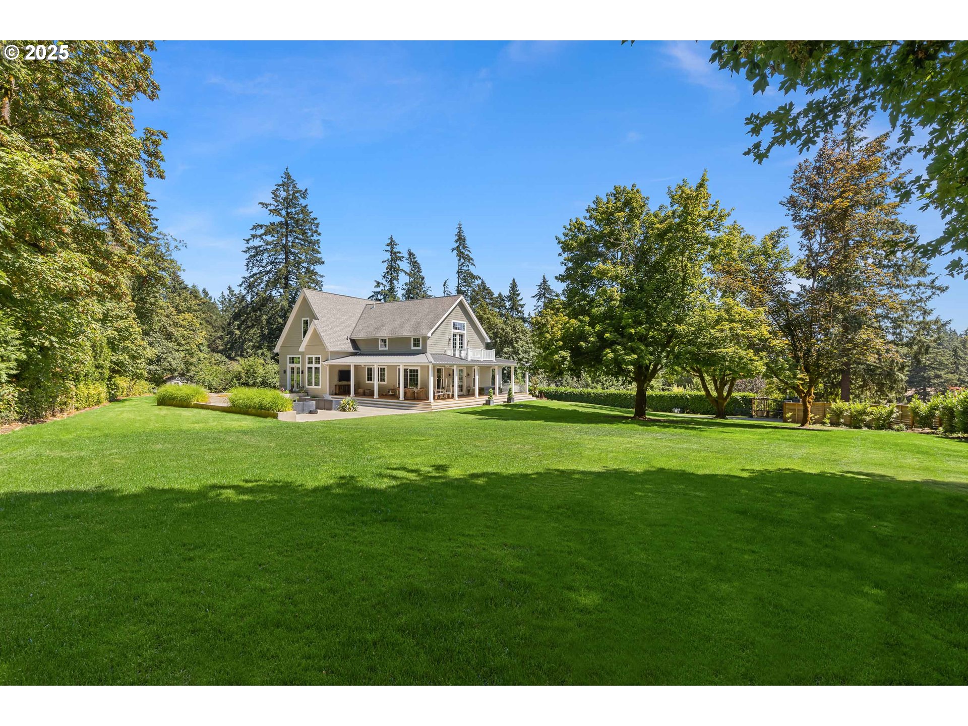 451 Southwest Hebb Park Road West Linn, OR 97068 - Photo 17 of 46 Gallery Image 17