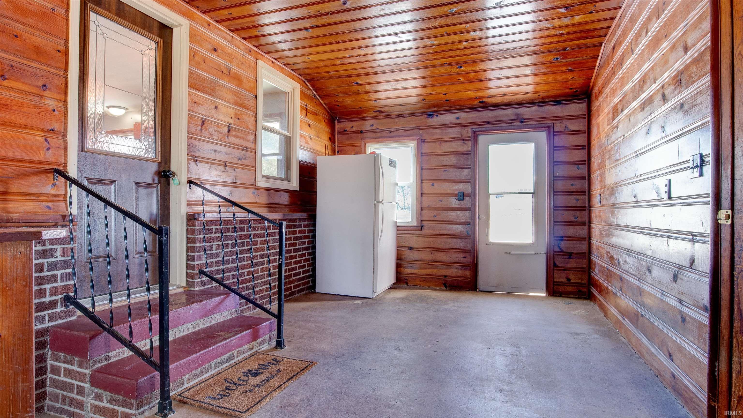 3084 East State Road Boonville, IN 47601 - Photo 3 of 29 Gallery Image 3