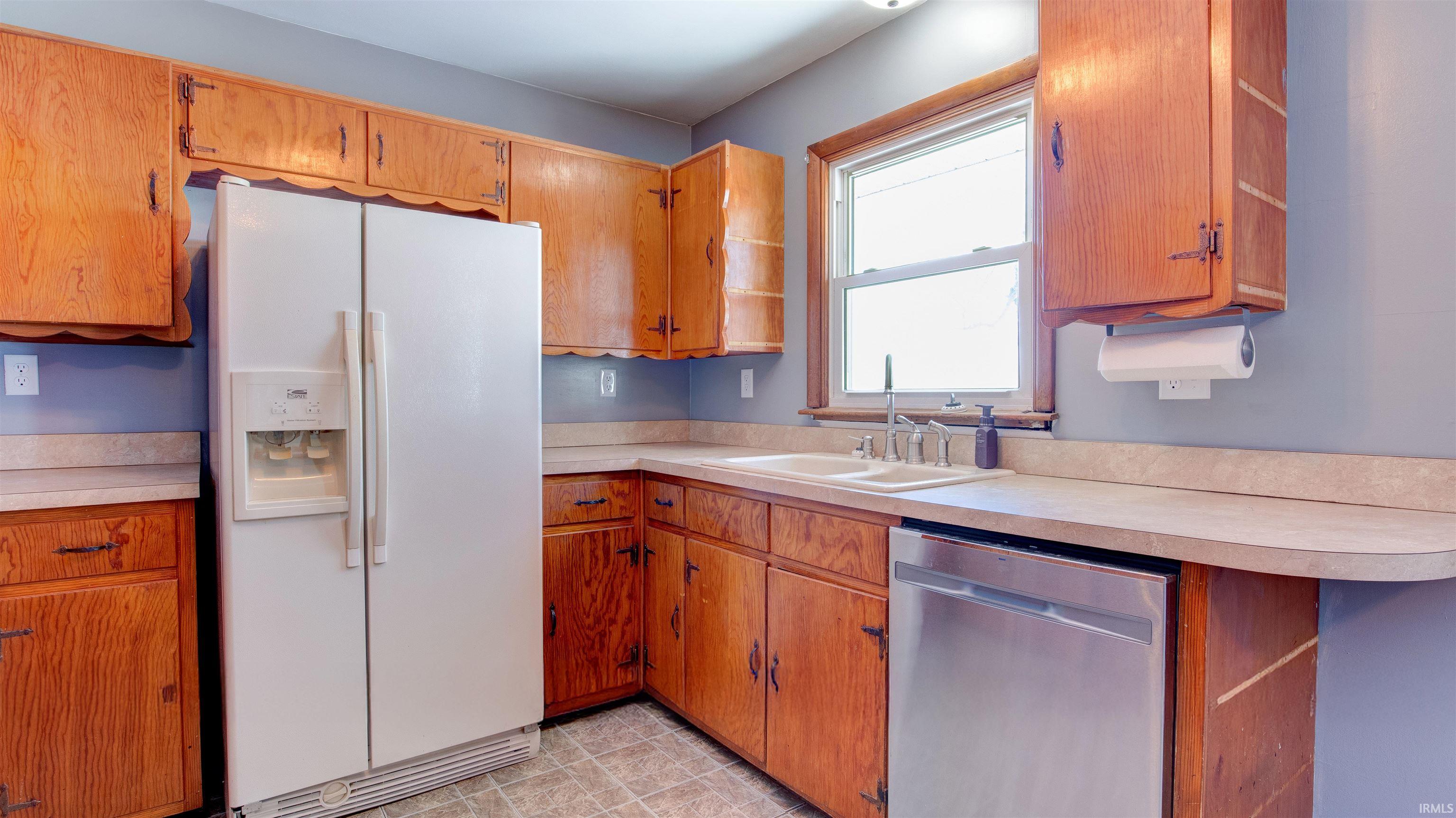 3084 East State Road Boonville, IN 47601 - Photo 5 of 29 Gallery Image 5