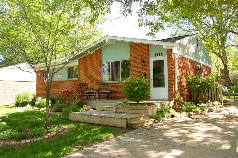 1111 Wendy Road Ann Arbor, MI 48103 - Photo 2 of 24 Photo 2