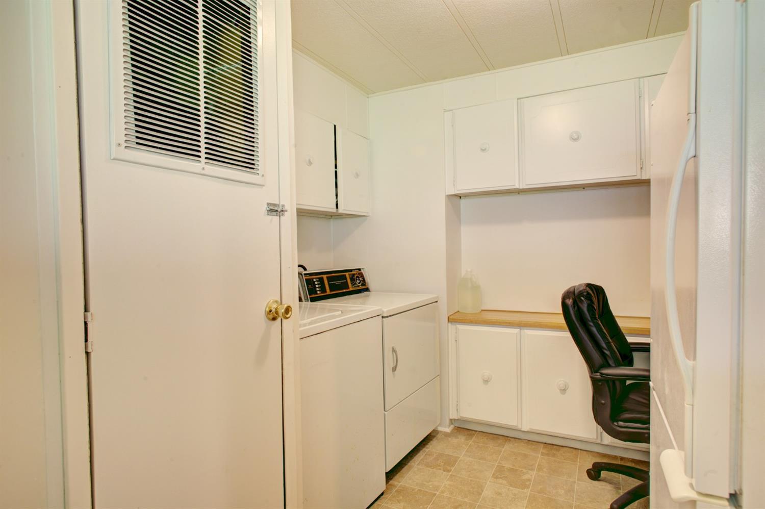 2751 Russell Road Grants Pass, OR 97526 - Photo 12 of 35 Additional Photo