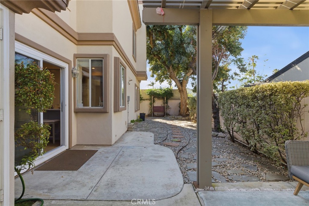 2409 Ruhland Avenue, Unit B Redondo Beach, CA 90278 - Photo 28 of 66