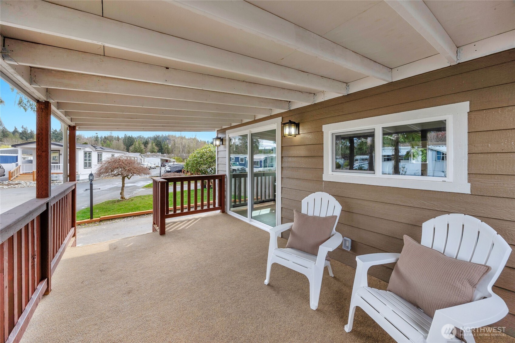 7031 Northeast 175th Street, Unit 33 Kenmore, WA 98028 - Photo 10 of 15