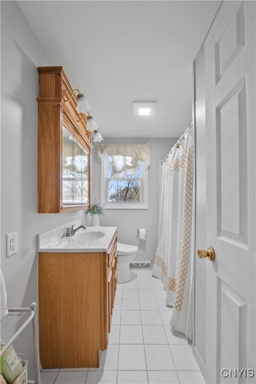 7444 Thunderbird Road Clay, NY 13088 - Photo 23 of 35