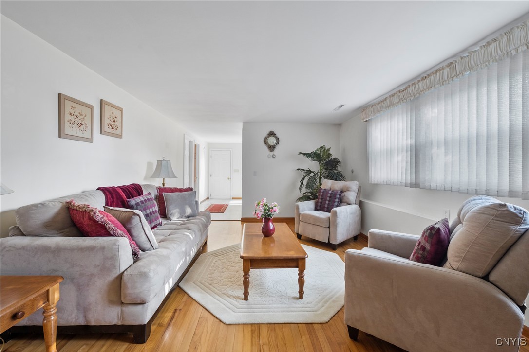 7444 Thunderbird Road Clay, NY 13088 - Photo 27 of 35