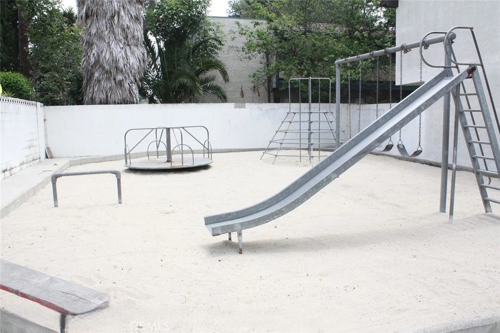 1501 East Carson Street, Unit 7 Carson, CA 90745 - Photo 13 of 14