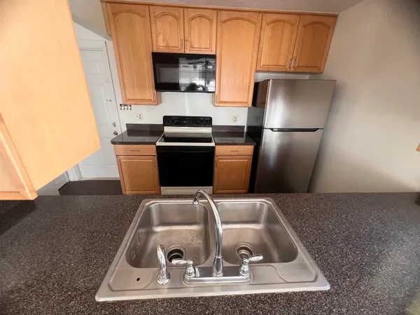 $1,450 | 2201 Timberwood Circle North, Unit 128, Tallahassee, FL 32304