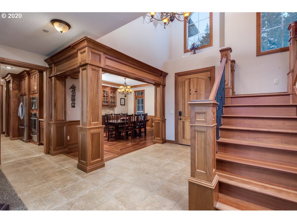 17281 South Burk Road Beavercreek, OR 97004 - Photo 3 of 32 Gallery Image 3