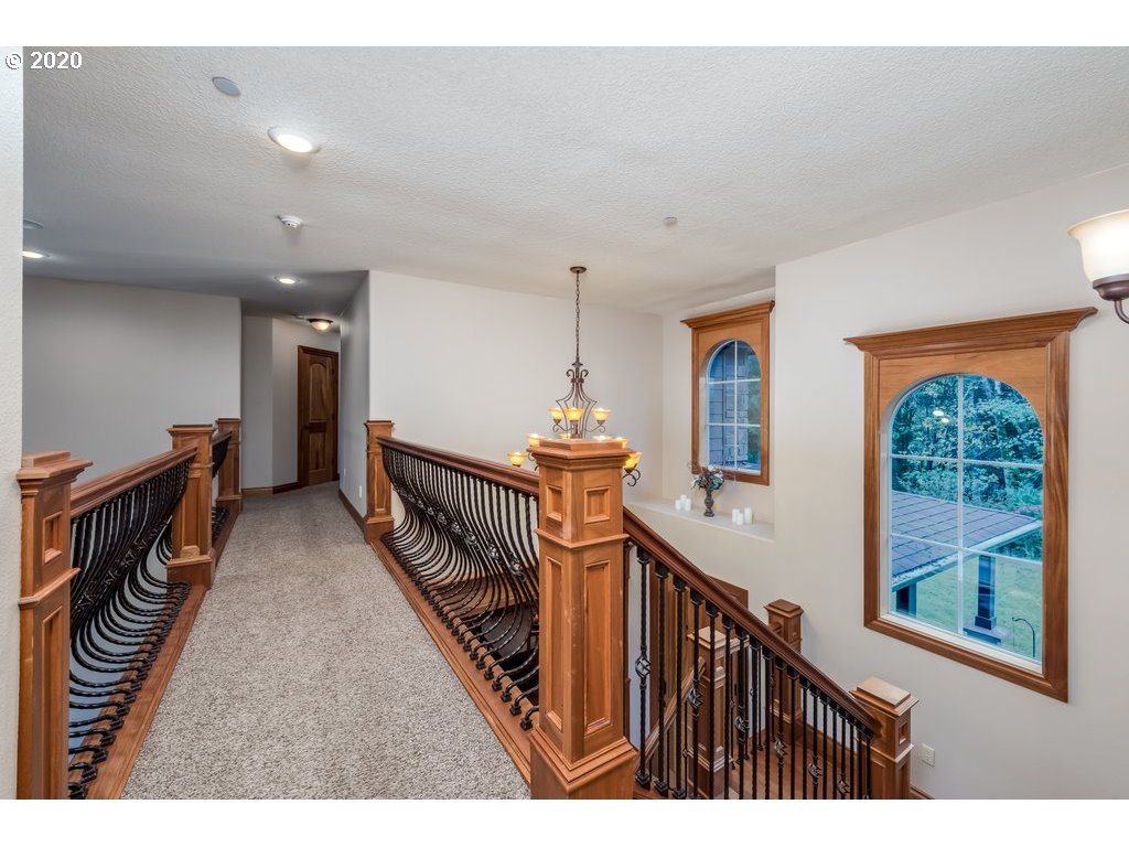 17281 South Burk Road Beavercreek, OR 97004 - Photo 22 of 32 Gallery Image 22