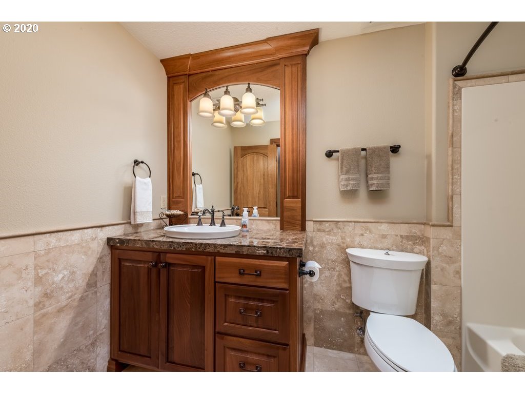 17281 South Burk Road Beavercreek, OR 97004 - Photo 29 of 32 Gallery Image 29