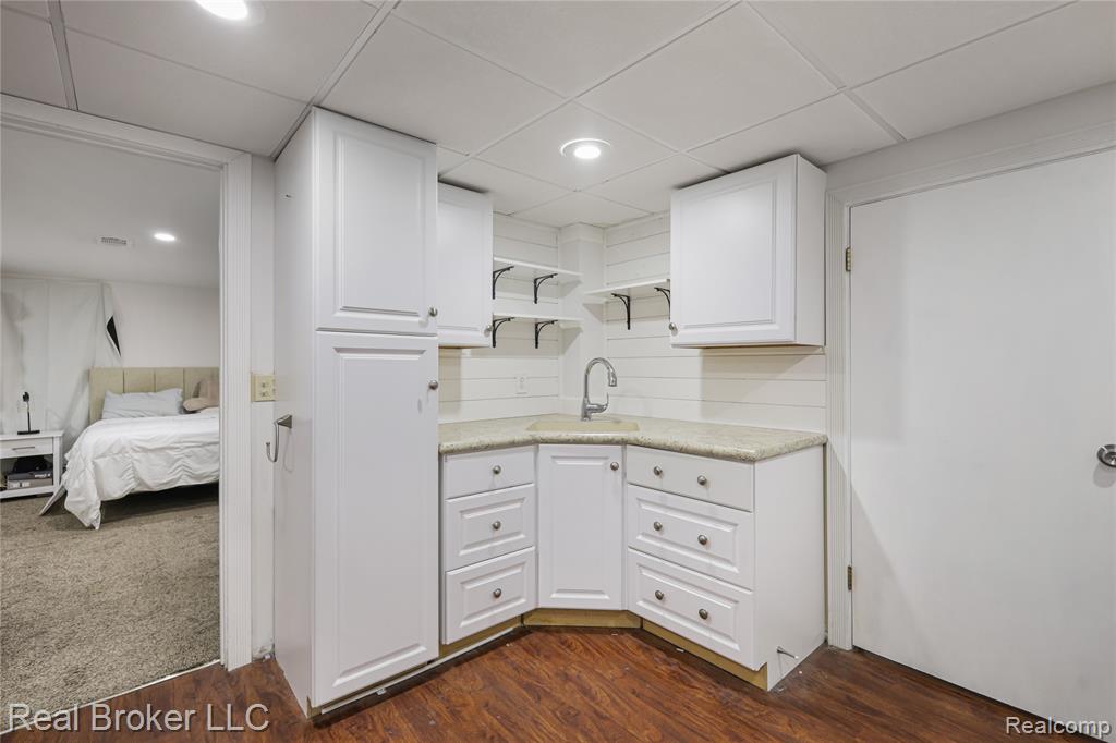 1975 West Hibbard Road Owosso, MI 48867 - Photo 24 of 37 Gallery Image 24