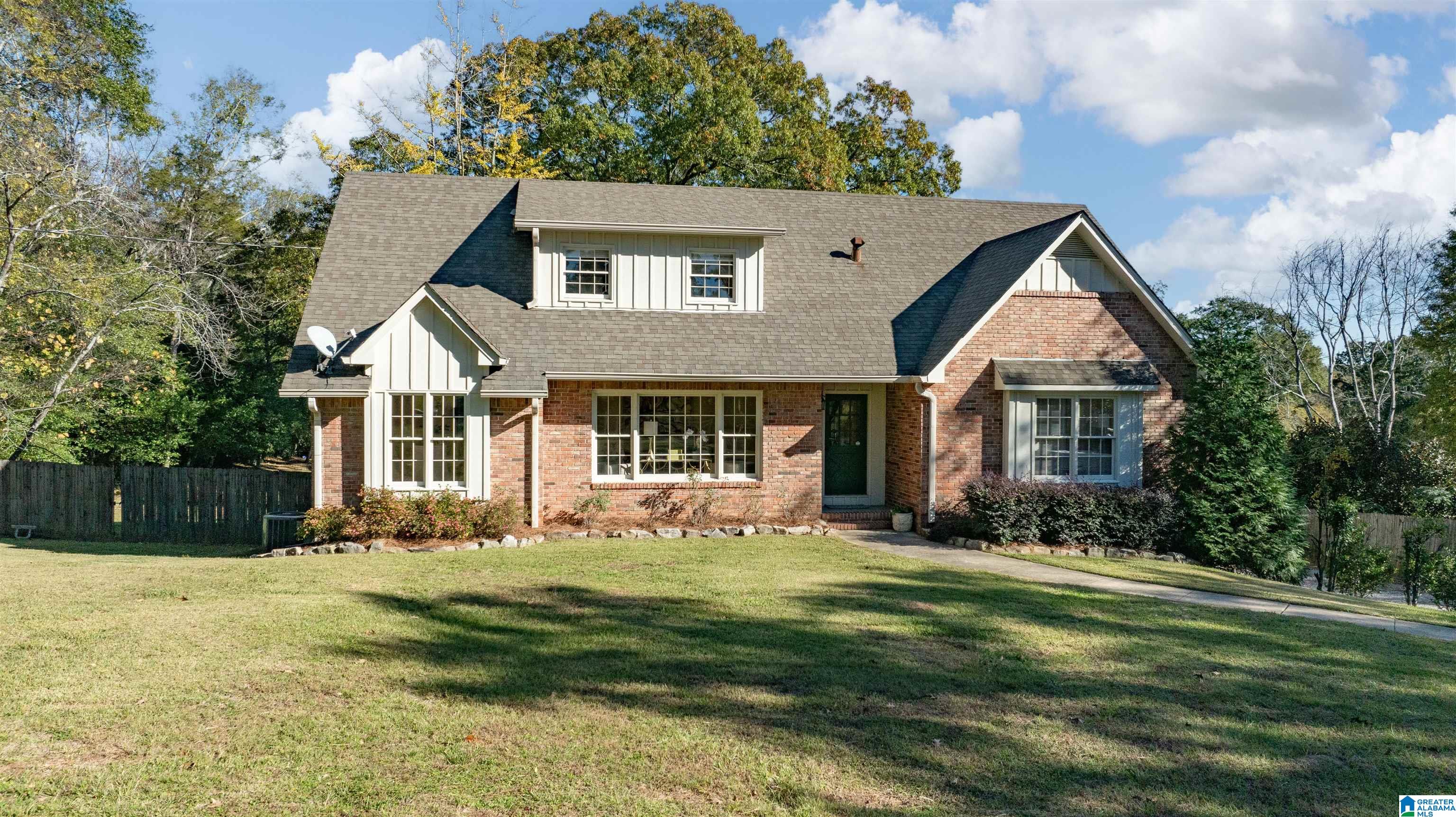 4221 Caldwell Mill Road Birmingham, AL 35243 - Photo 5 of 73