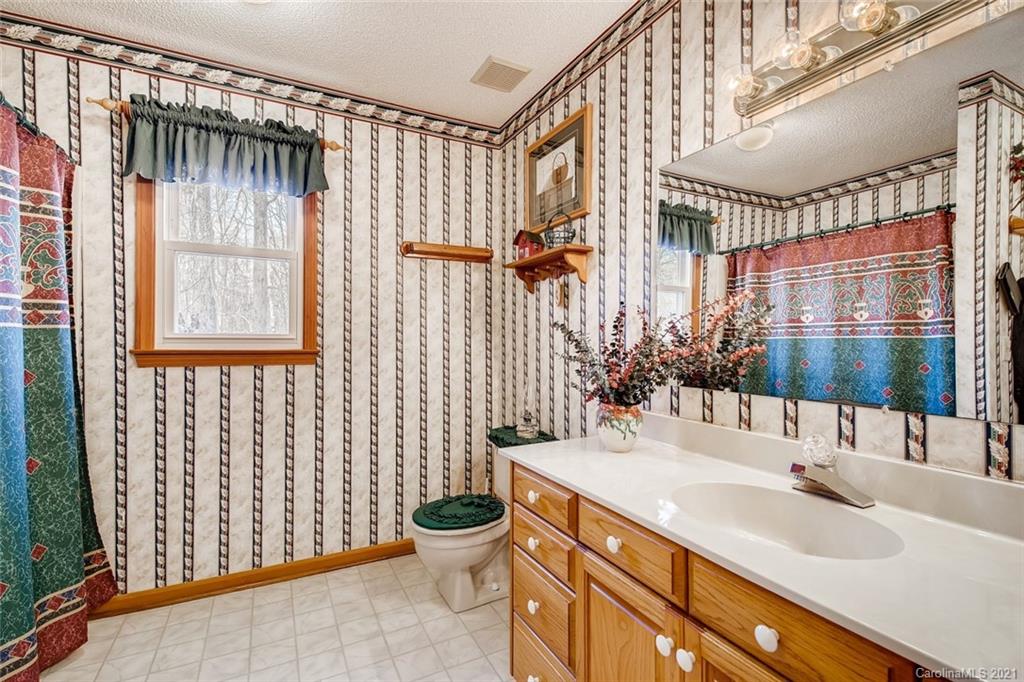 410 Hart Road Woodleaf, NC 27054 - Photo 32 of 48