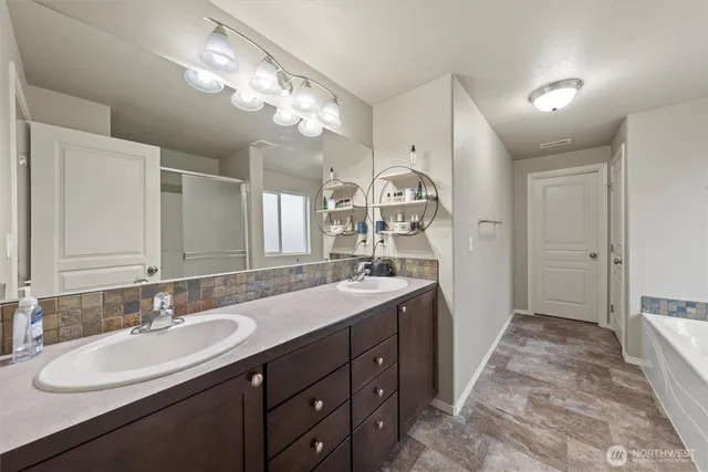 $450,000 | 736 South Rees Street, Moses Lake, WA 98837