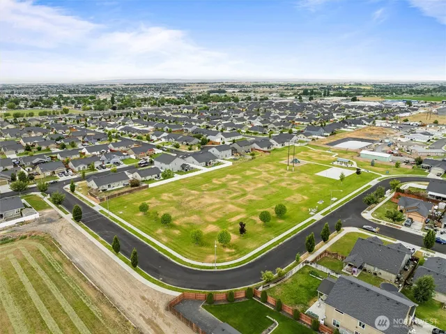 $450,000 | 736 South Rees Street, Moses Lake, WA 98837