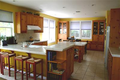 38 Moore Road Novato, CA 94949 - Photo 3 of 11 Warm, inviting, fun and functional upscale kitchen
