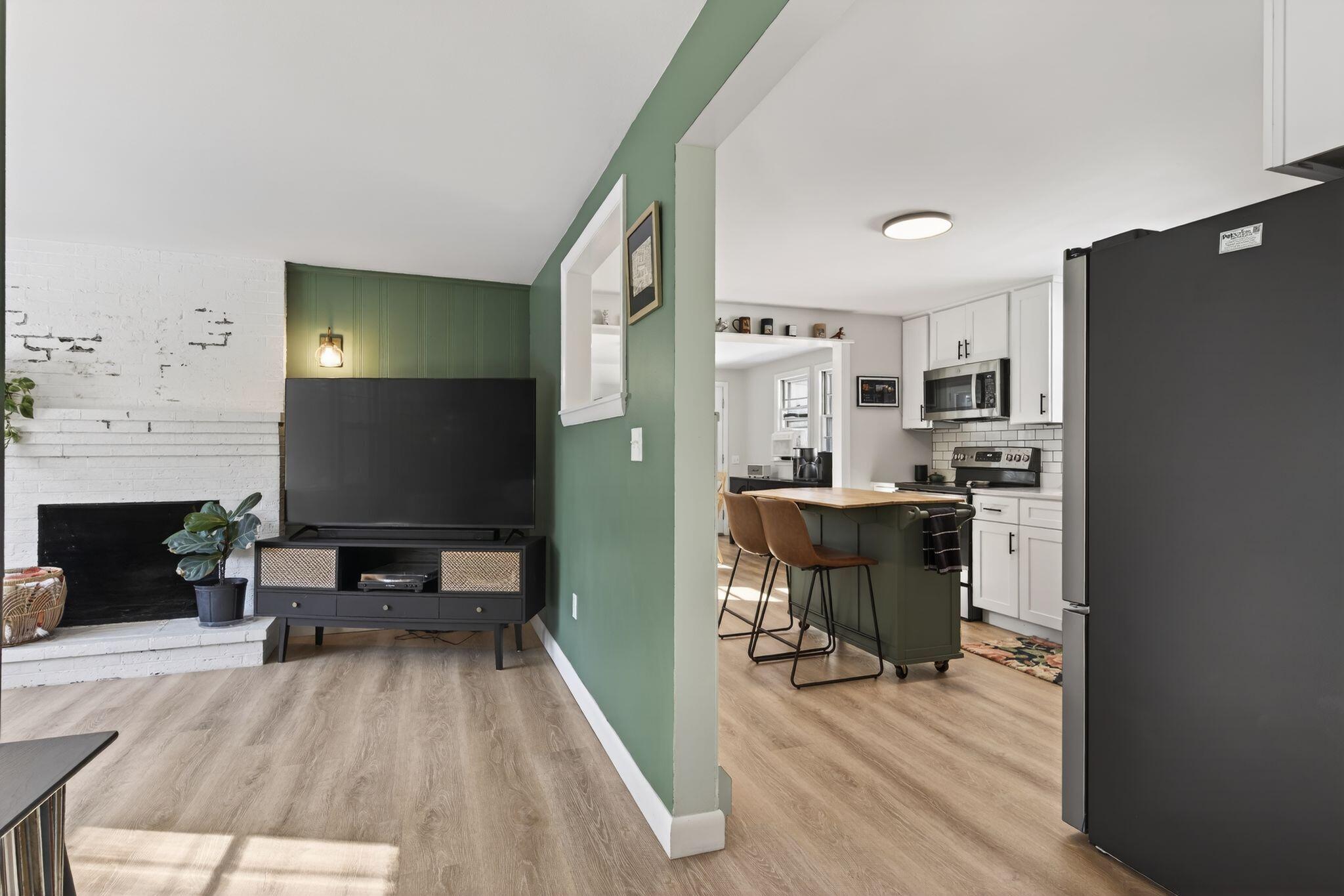 24 Day Road Gorham, ME 04038 - Photo 8 of 28 24_Day_Rd_013