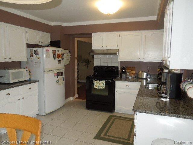 258 Prospect Drive Rochester, MI 48307 - Photo 8 of 19 DSCN0878_1.JPG
