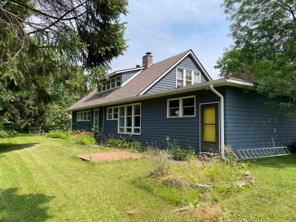 $279,900 | 35 Arthur Creek, Silver Bay, MN 55614