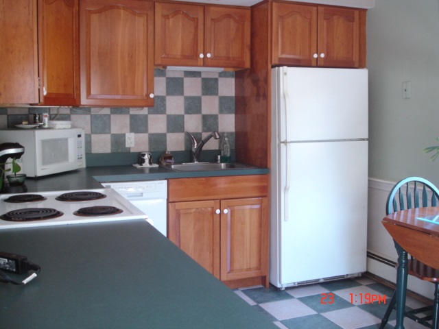 3 Colonial Road, Unit 4 Windham, NH 03087 - Photo 3 of 13