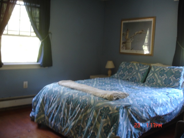 3 Colonial Road, Unit 4 Windham, NH 03087 - Photo 10 of 13