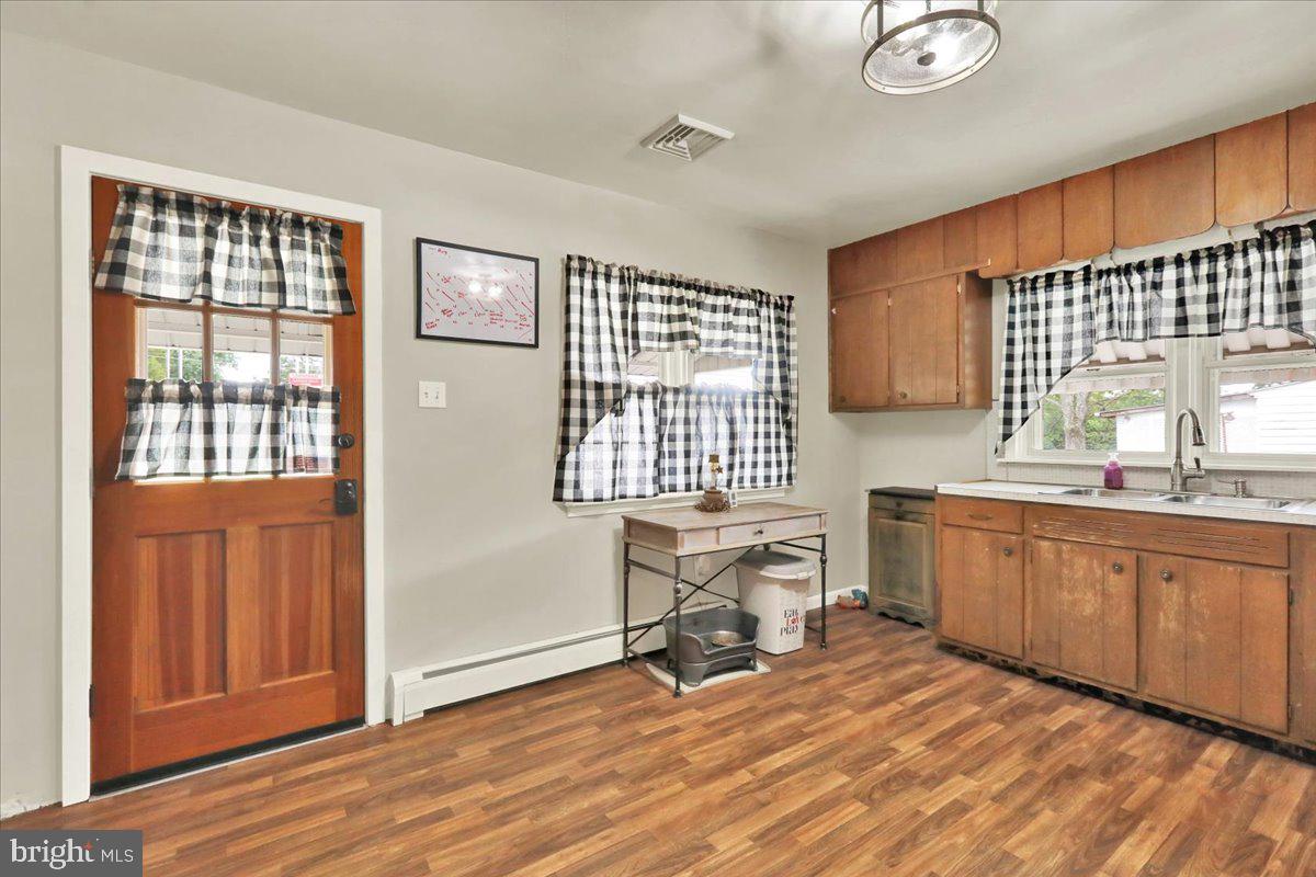 157 Daniel Boone Road Birdsboro, PA 19508 - Photo 10 of 41 Gallery Image 10