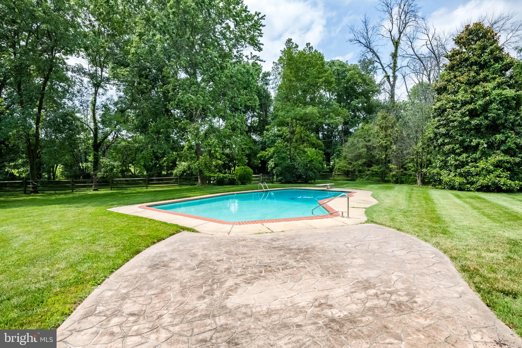 8212 Tally Ho Road Lutherville-Timonium, MD 21093 - Photo 34 of 42 Refresh in your own pool