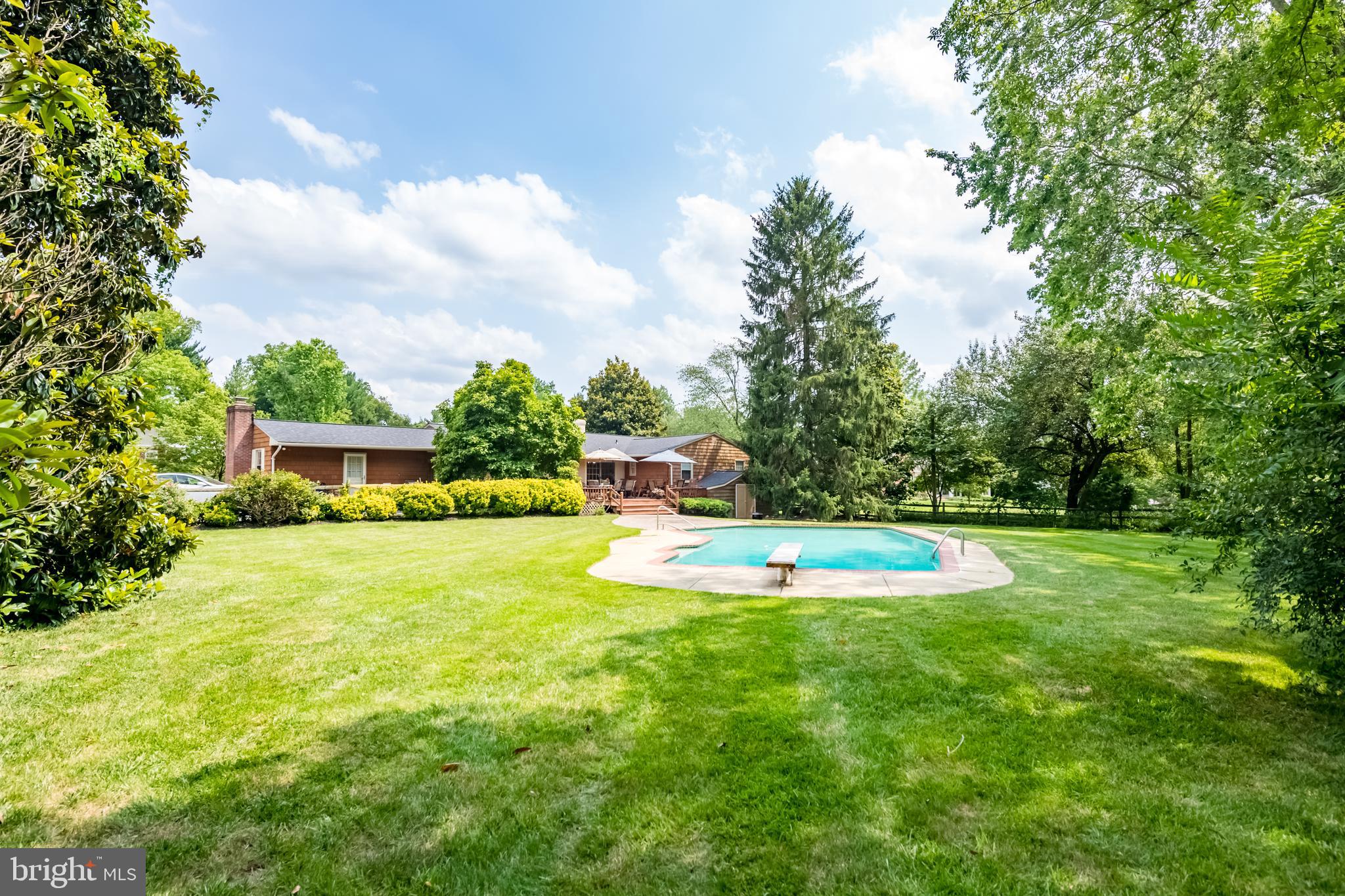 8212 Tally Ho Road Lutherville-Timonium, MD 21093 - Photo 36 of 42 Quiet restful retreat