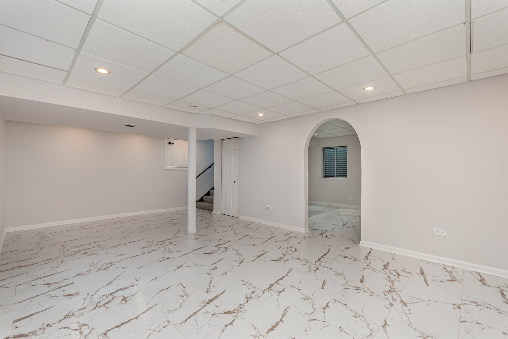 2746 Hillsboro Boulevard Aurora, IL 60503 - Photo 21 of 26