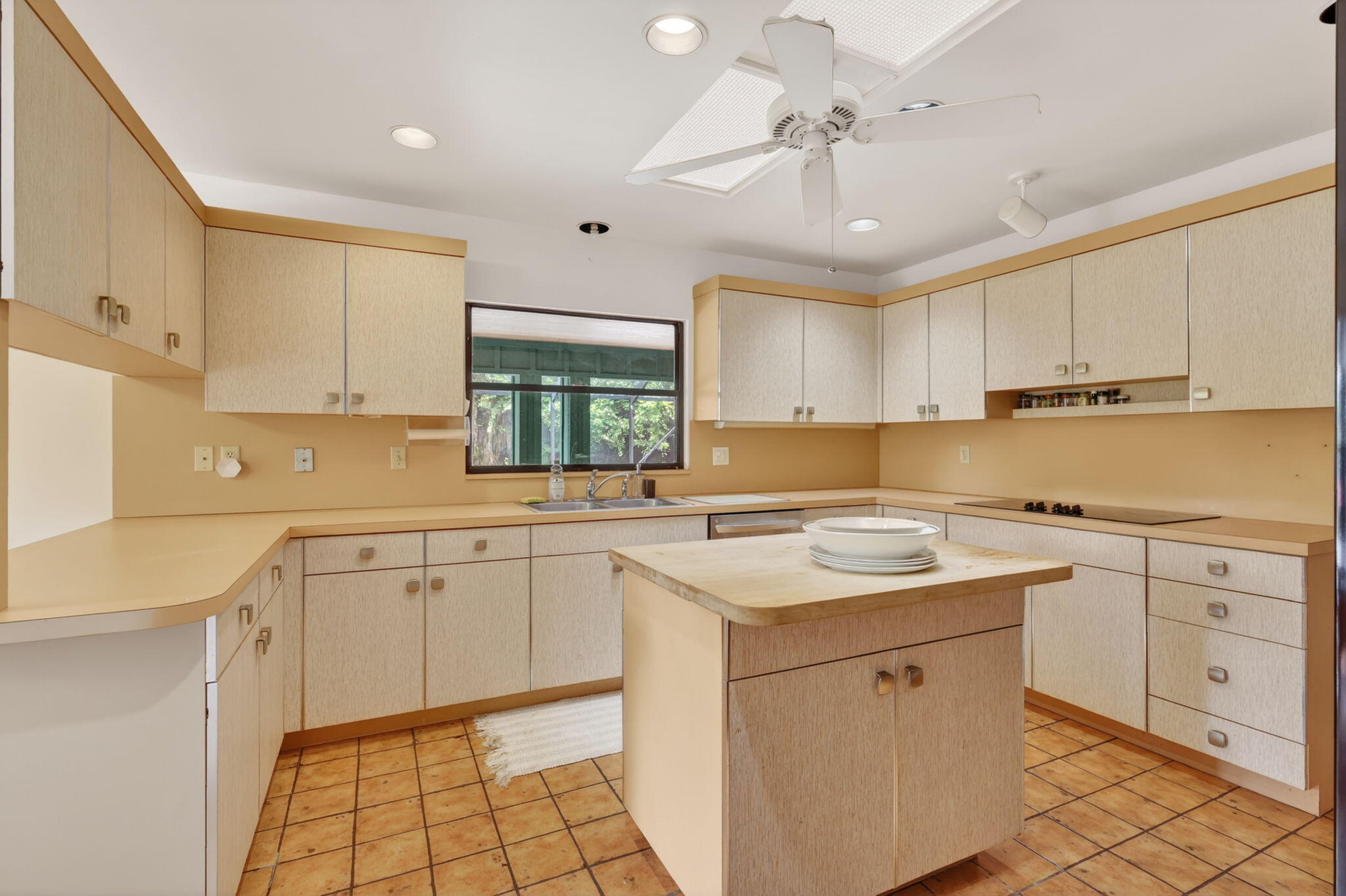 2111 Southwest Racquet Club Drive Palm City, FL 34990 - Photo 13 of 36 23-web-or-mls-5P1A7331