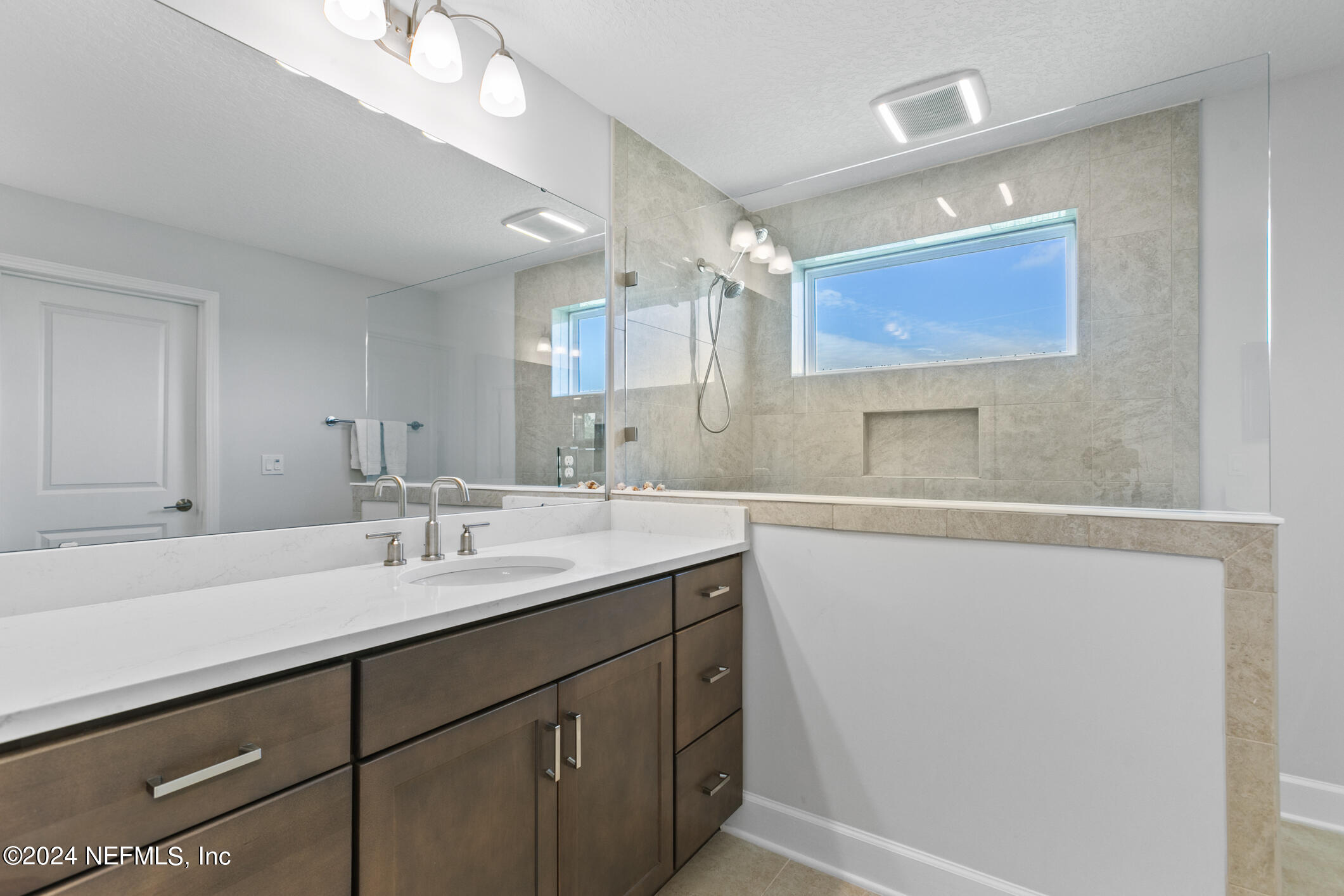 10020 Invention Lane Jacksonville, FL 32256 - Photo 39 of 87 Primary Bathroom