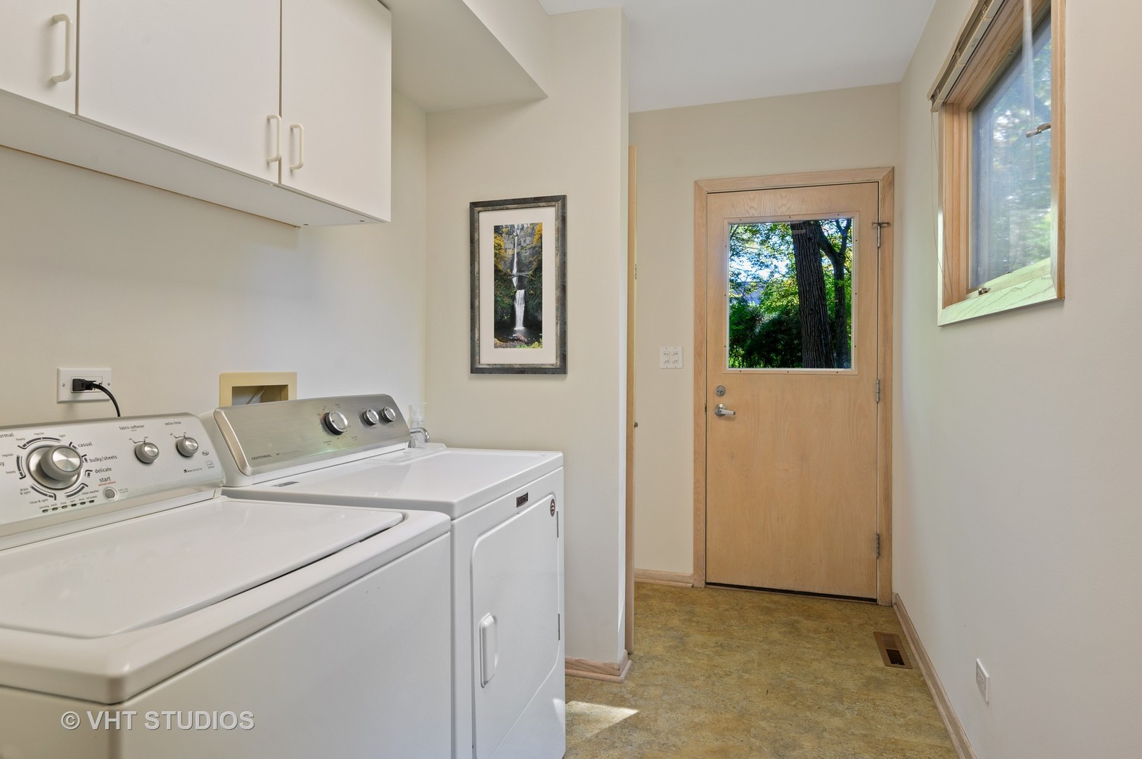 606 Juniper Road Glenview, IL 60025 - Photo 17 of 26 Gallery Image 17
