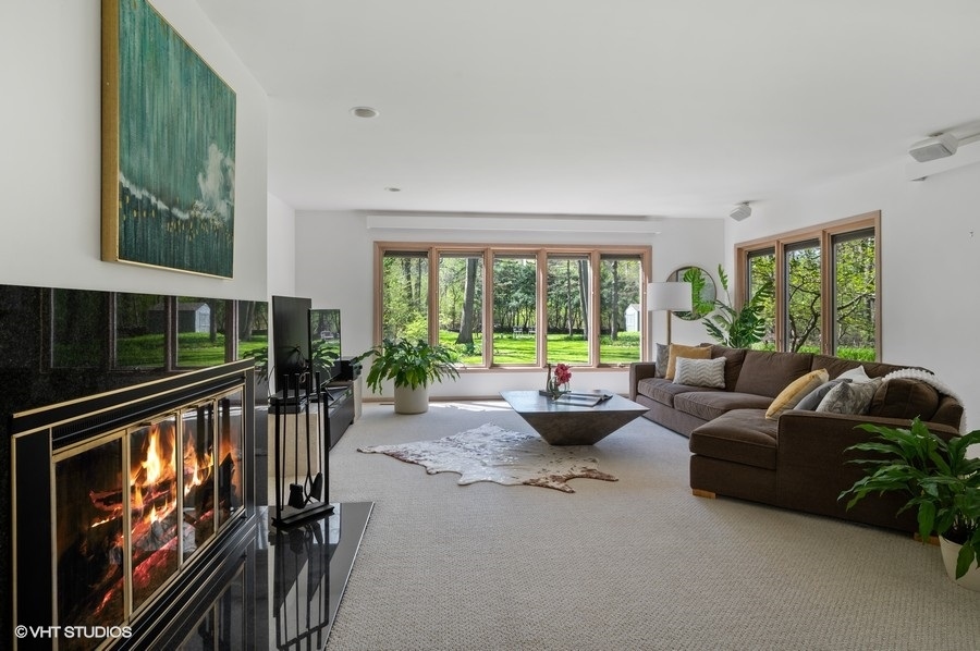 606 Juniper Road Glenview, IL 60025 - Photo 9 of 26 Gallery Image 9