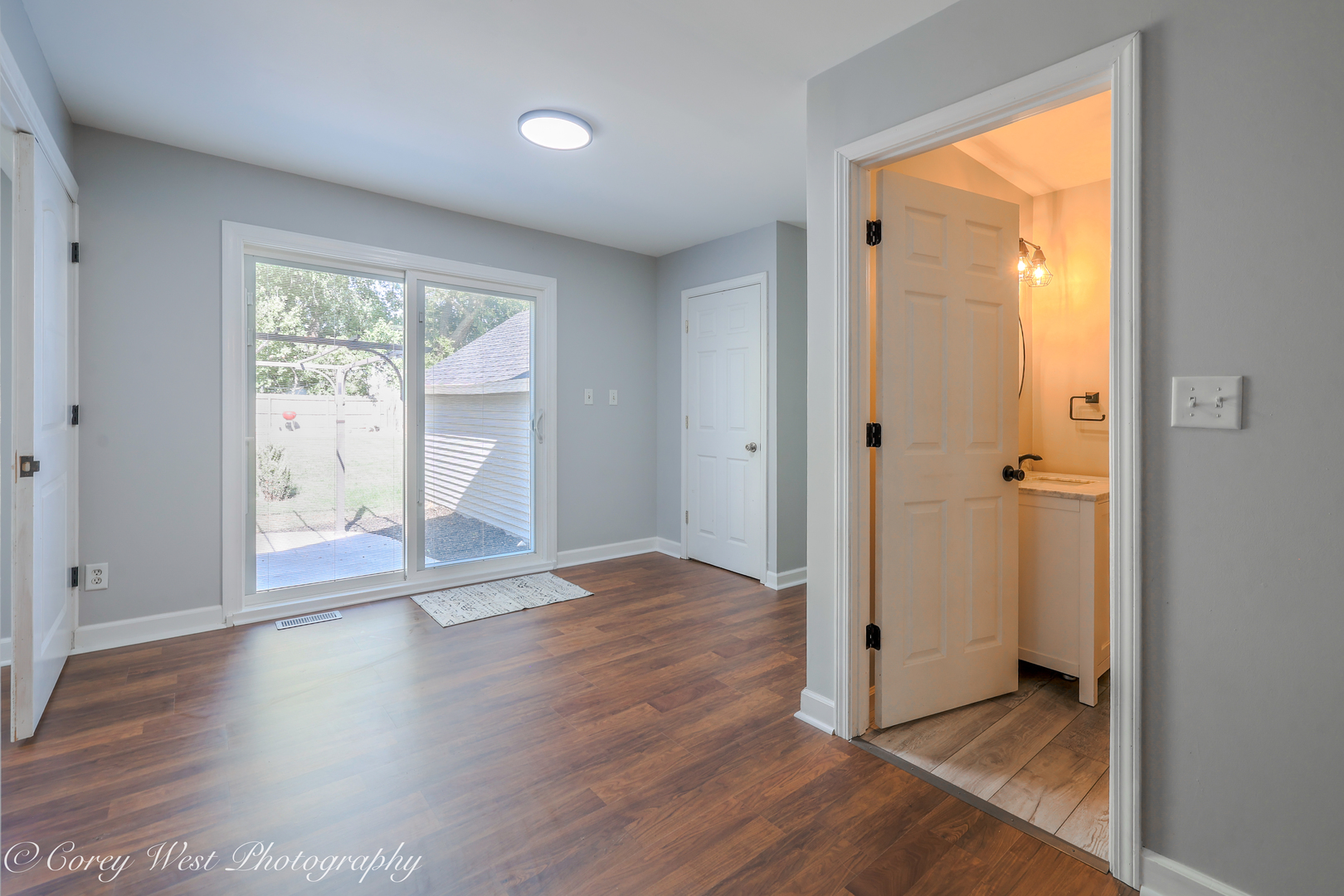 419 West Ottawa Street Sycamore, IL 60178 - Photo 11 of 32